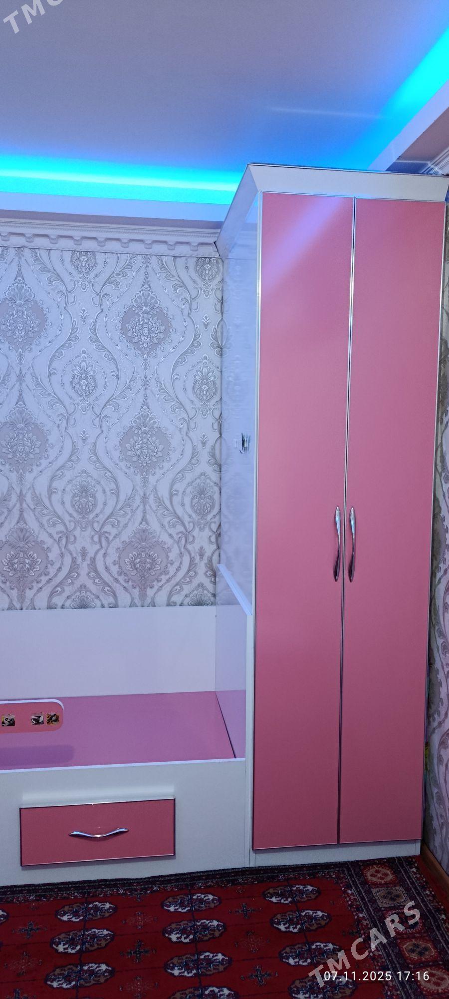 кровать и шифоньер - 11 mkr - img 2