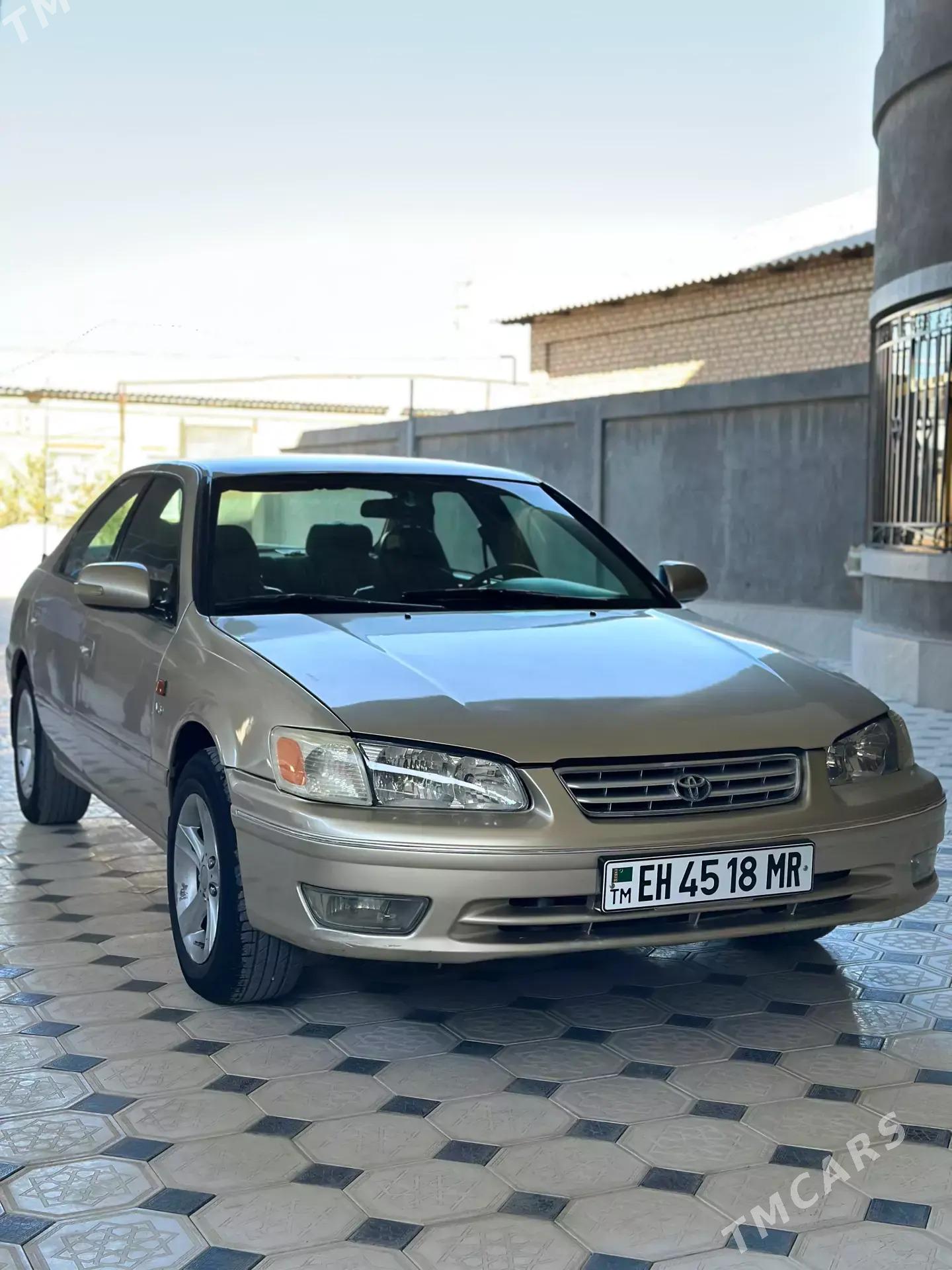 Toyota Camry 2001 - 140 000 TMT - Мары - img 2