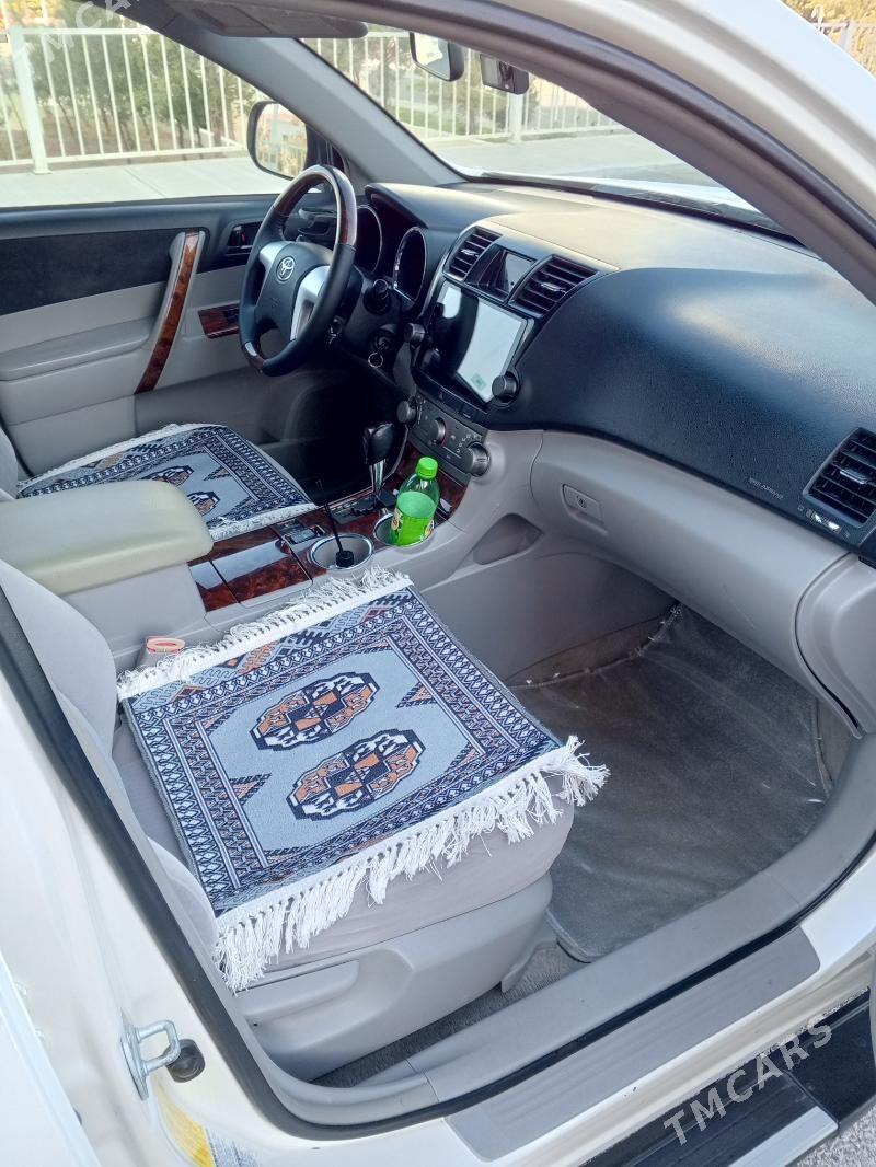 Toyota Highlander 2010 - 278 000 TMT - Parahat 8 - img 8