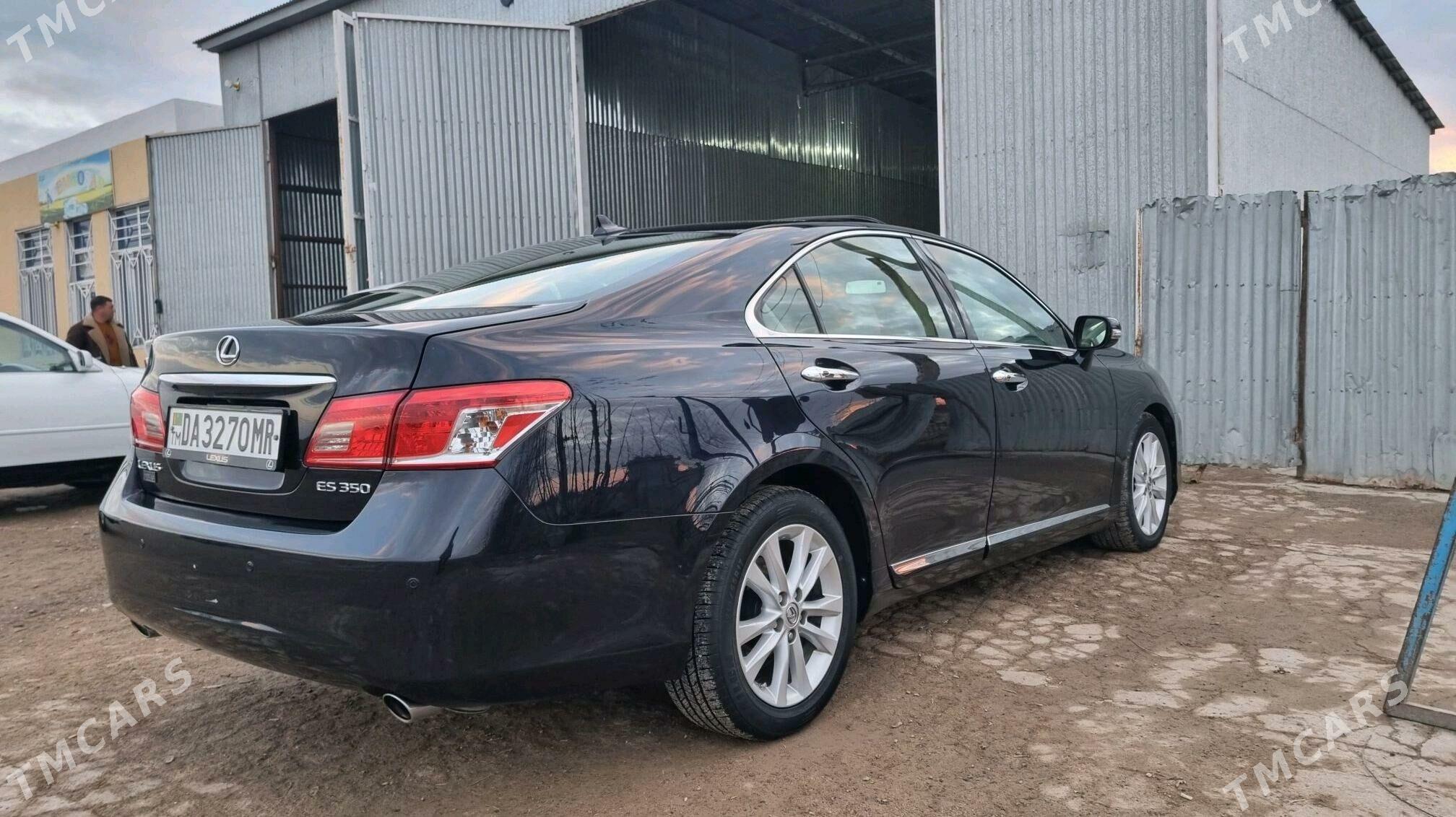 Lexus ES 350 2010 - 245 000 TMT - Мары - img 4