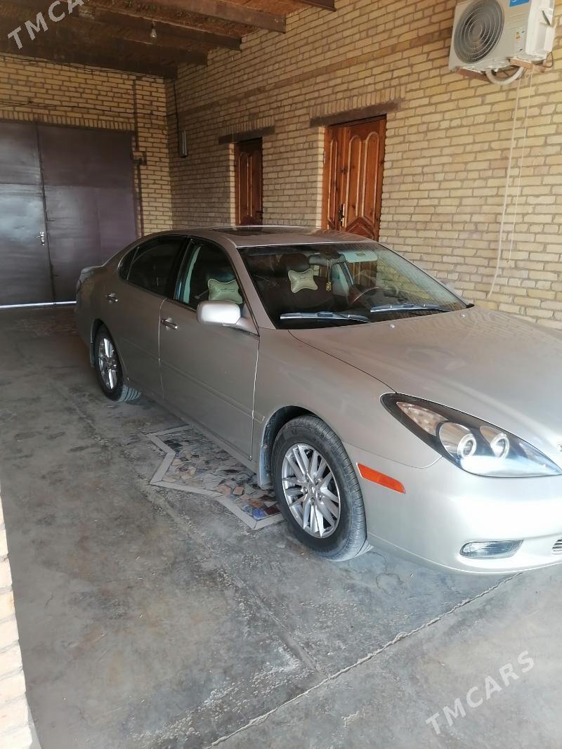 Lexus ES 330 2004 - 195 000 TMT - Дянев - img 4