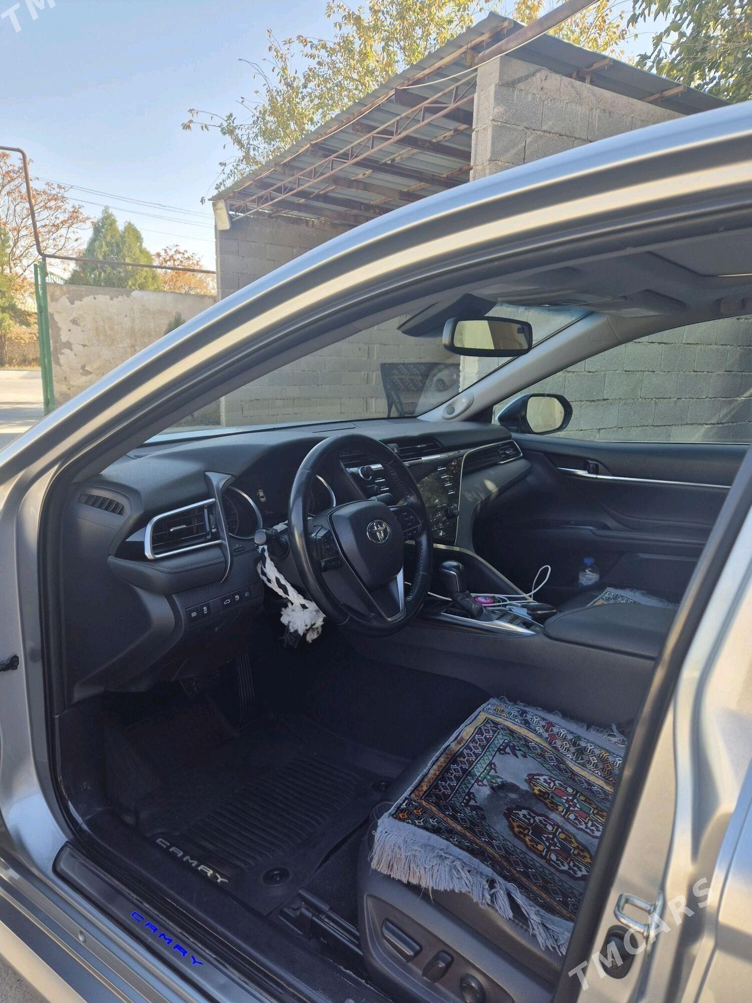 Toyota Camry 2018 - 390 000 TMT - Aşgabat - img 3