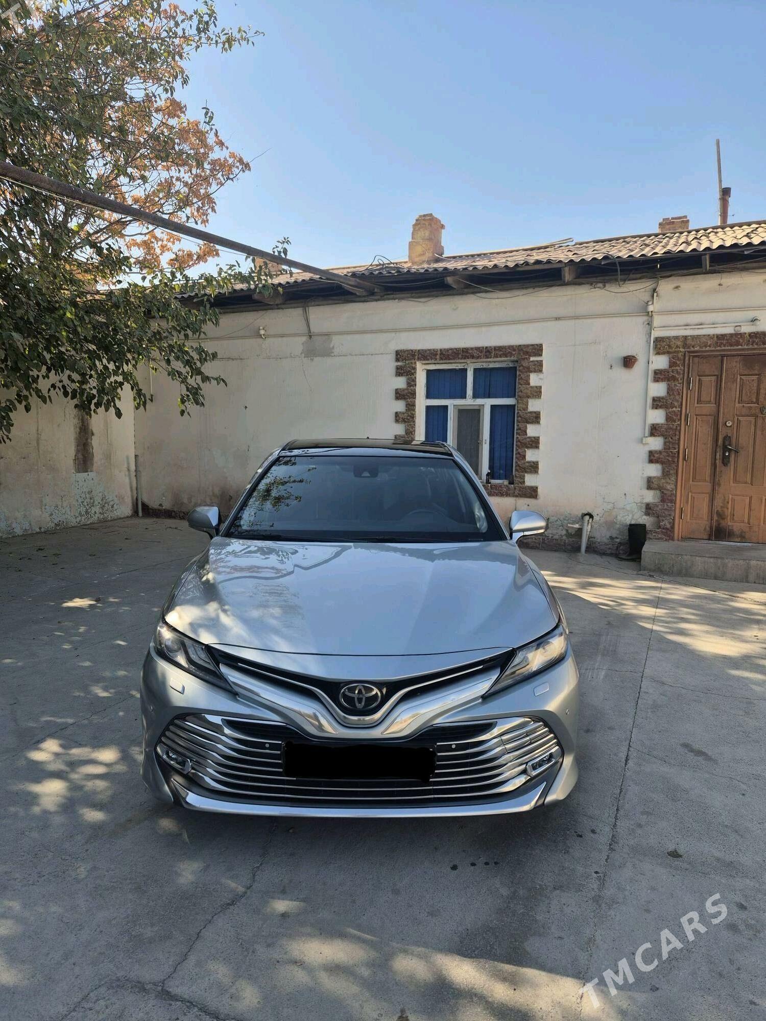 Toyota Camry 2018 - 390 000 TMT - Aşgabat - img 6