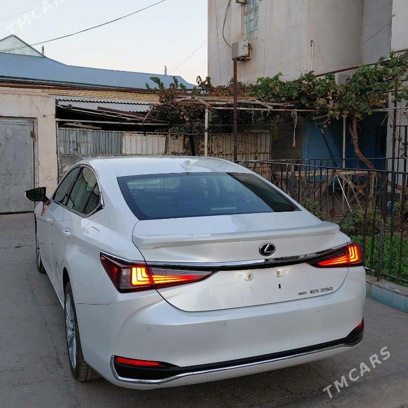 Lexus ES 250 2021 - 580 000 TMT - Мары - img 5