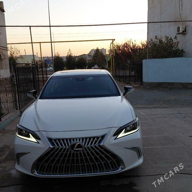 Lexus ES 250 2021 - 580 000 TMT - Мары - img 7