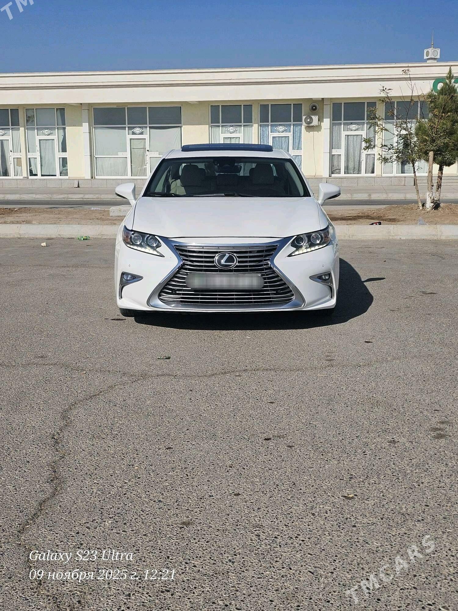 Lexus ES 350 2018 - 470 000 TMT - Чарджоу - img 3