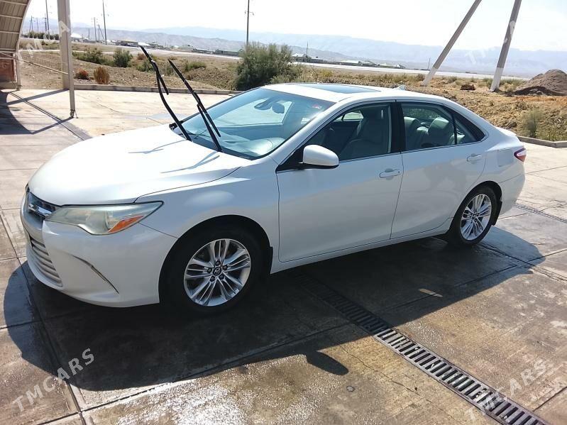 Toyota Camry 2016 - 256 000 TMT - Aşgabat - img 9