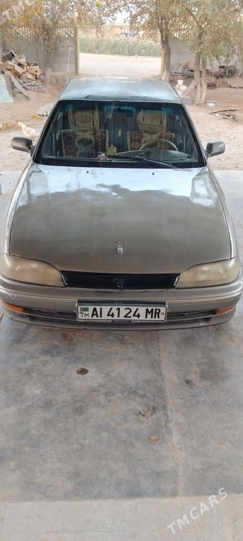 Toyota Camry 1993 - 38 000 TMT - Сакарчага - img 2