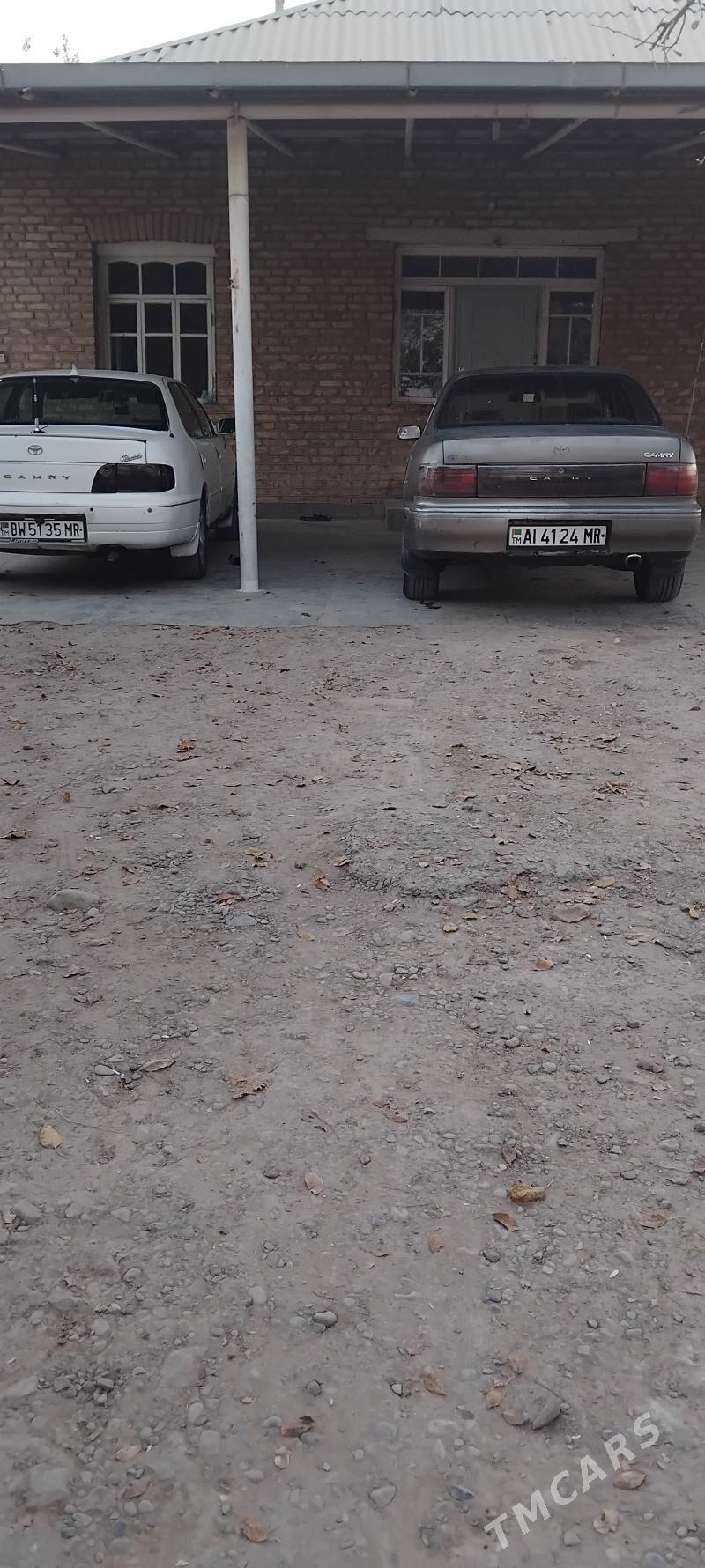 Toyota Camry 1993 - 38 000 TMT - Сакарчага - img 5