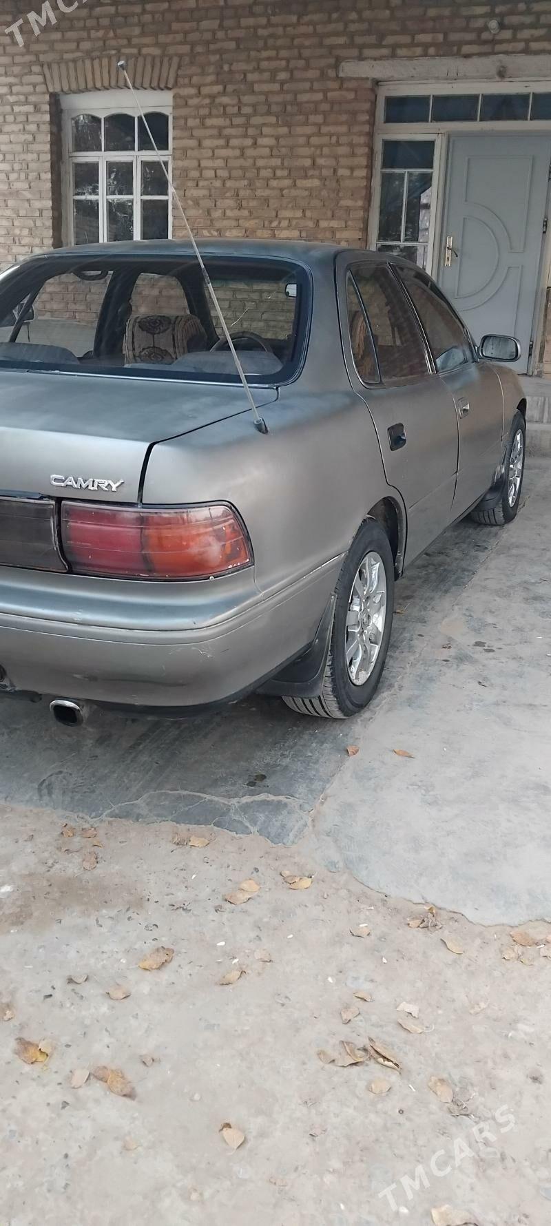 Toyota Camry 1993 - 38 000 TMT - Сакарчага - img 4