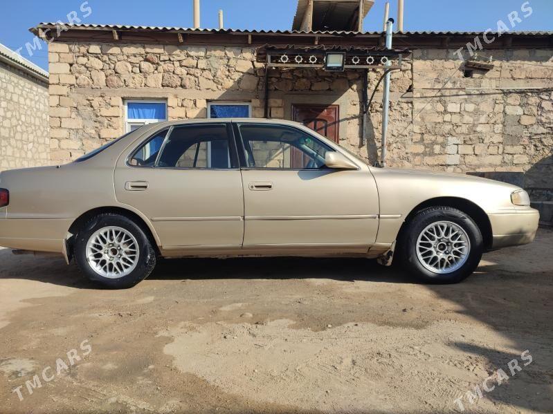 Toyota Camry 1996 - 90 000 TMT - Джебел - img 5