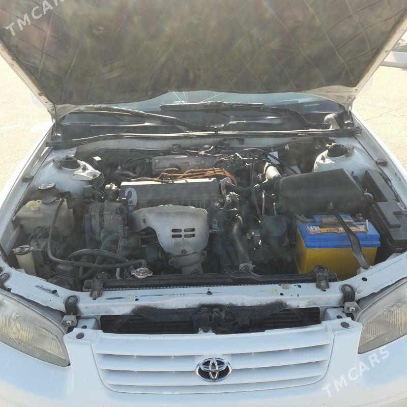 Toyota Camry 1998 - 145 000 TMT - Саят - img 5