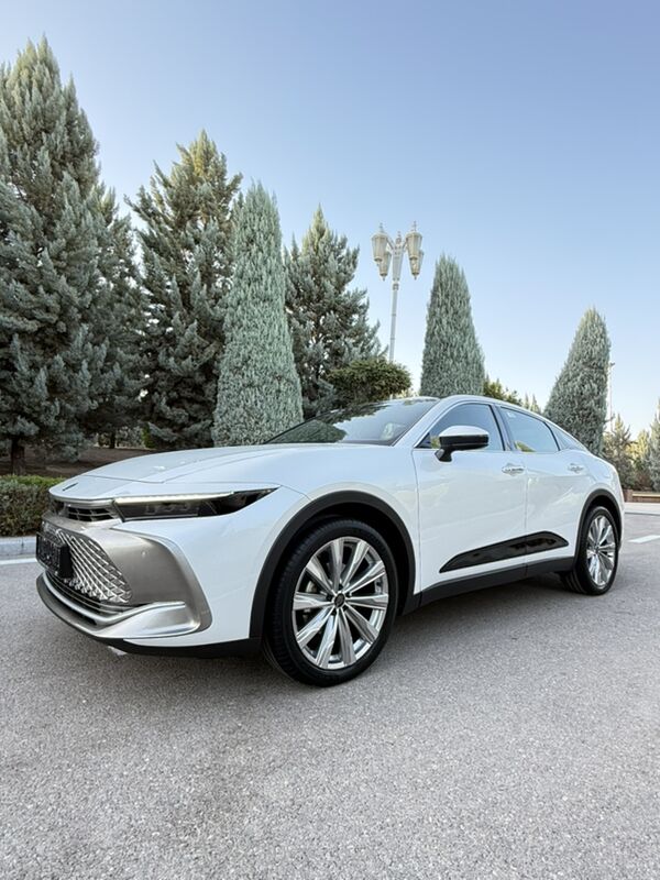 Toyota Crown 2023 - 820 000 TMT - 30 мкр - img 10