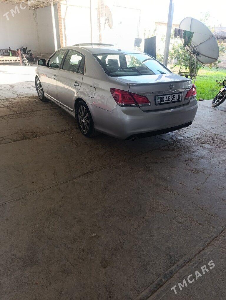Toyota Avalon 2010 - 300 000 TMT - Саят - img 4