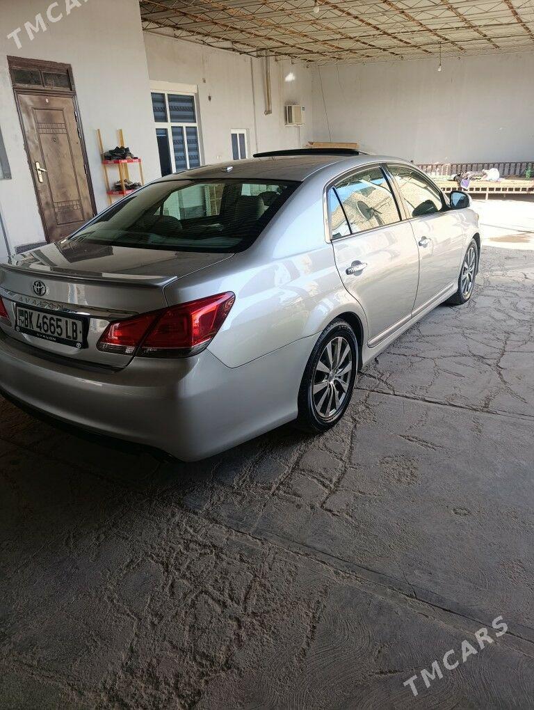 Toyota Avalon 2010 - 300 000 TMT - Саят - img 2