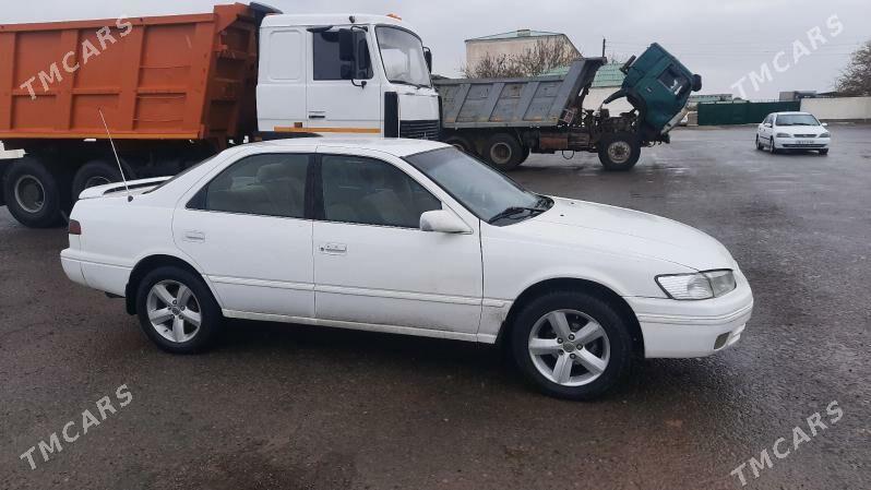 Toyota Camry 1998 - 130 000 TMT - Дашогуз - img 1