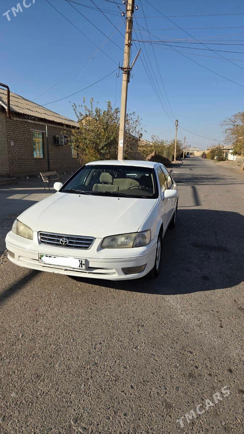 Toyota Camry 1998 - 120 000 TMT - Серахс - img 1