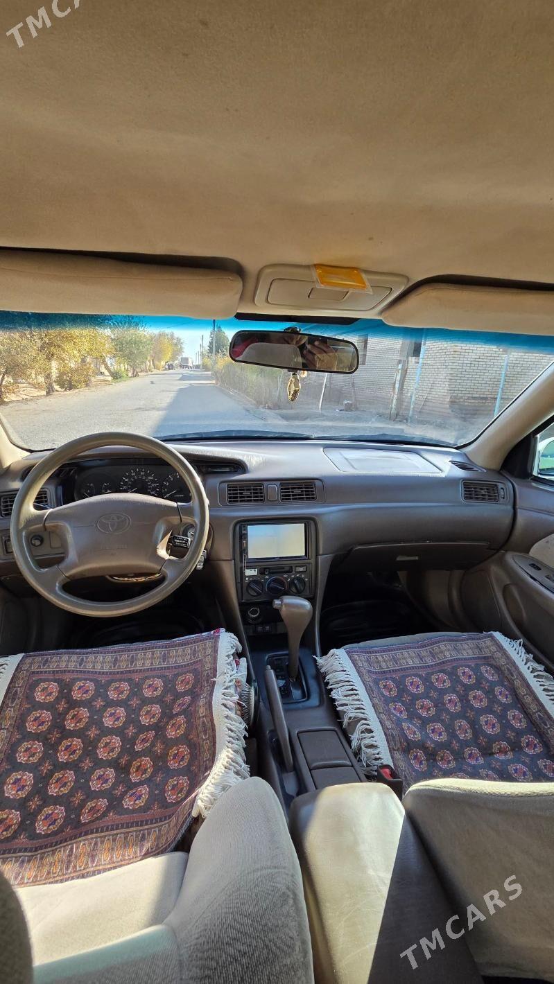 Toyota Camry 1998 - 120 000 TMT - Серахс - img 5