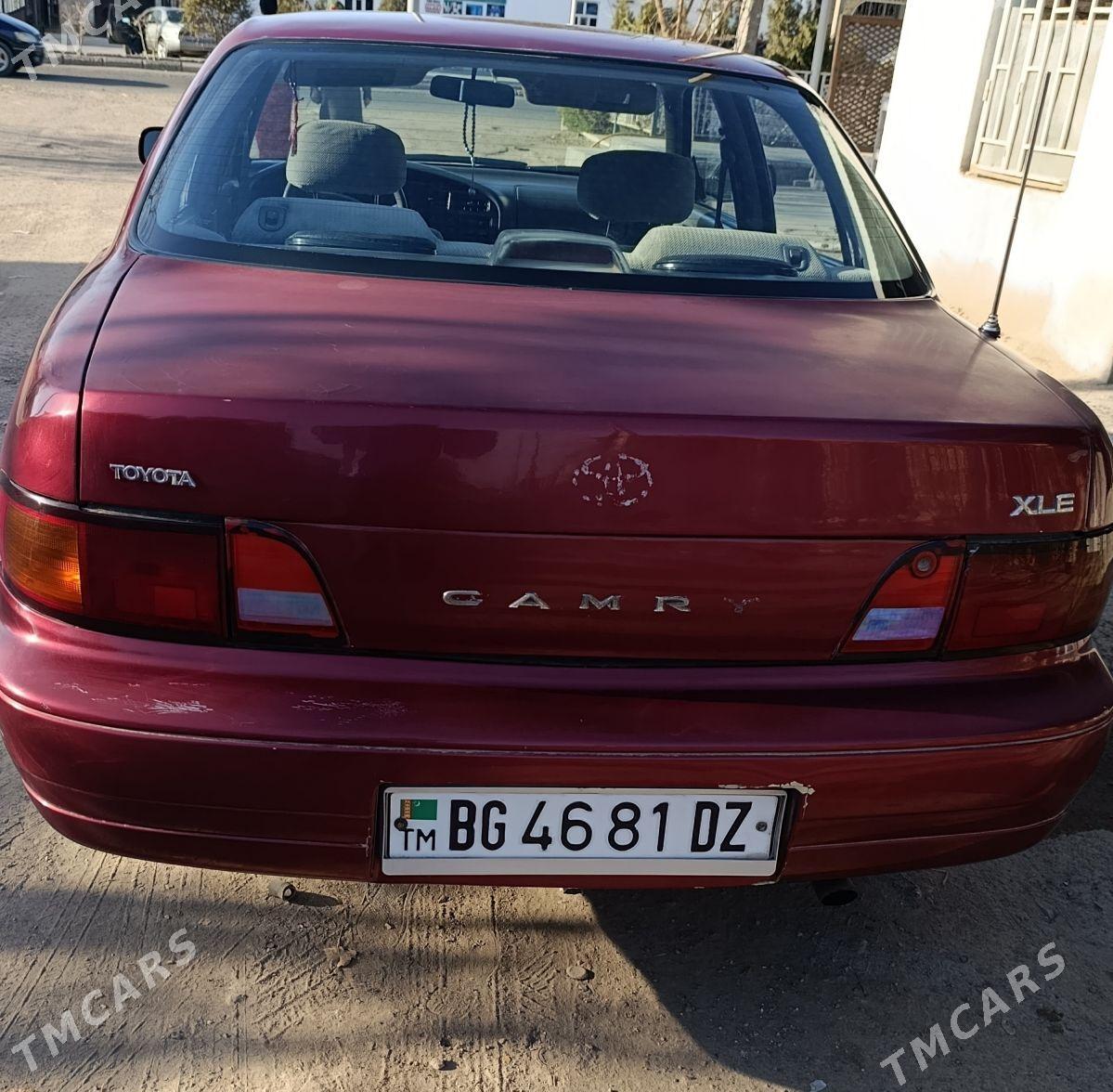 Toyota Camry 1994 - 90 000 TMT - Gubadag - img 2