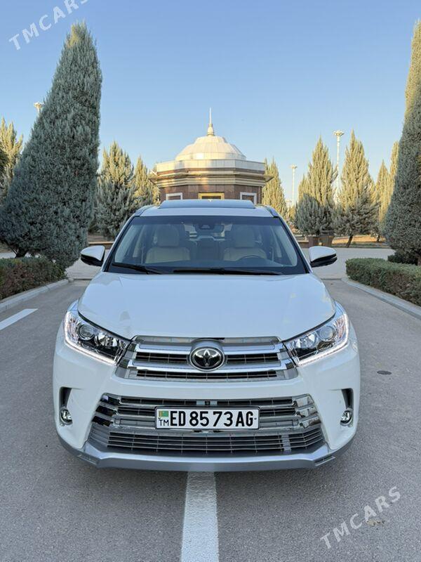 Toyota Highlander 2017 - 450 000 TMT - 30 мкр - img 2