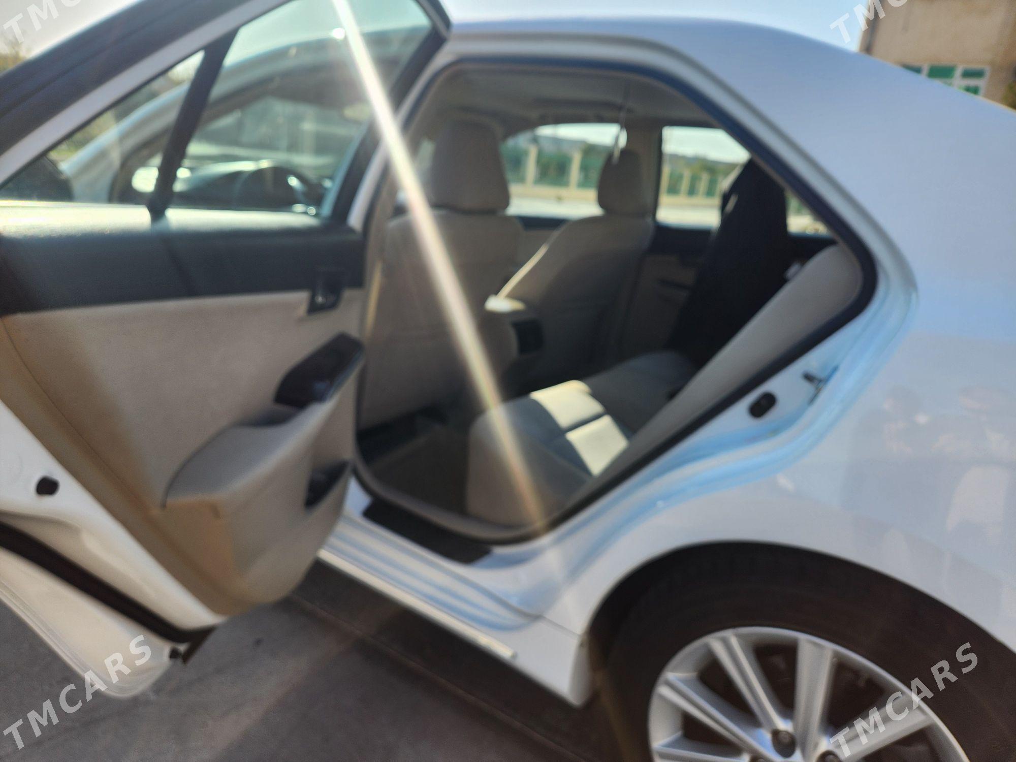 Toyota Camry 2012 - 250 000 TMT - Мары - img 10