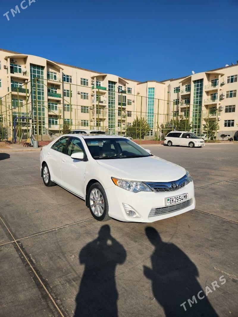Toyota Camry 2012 - 250 000 TMT - Мары - img 2