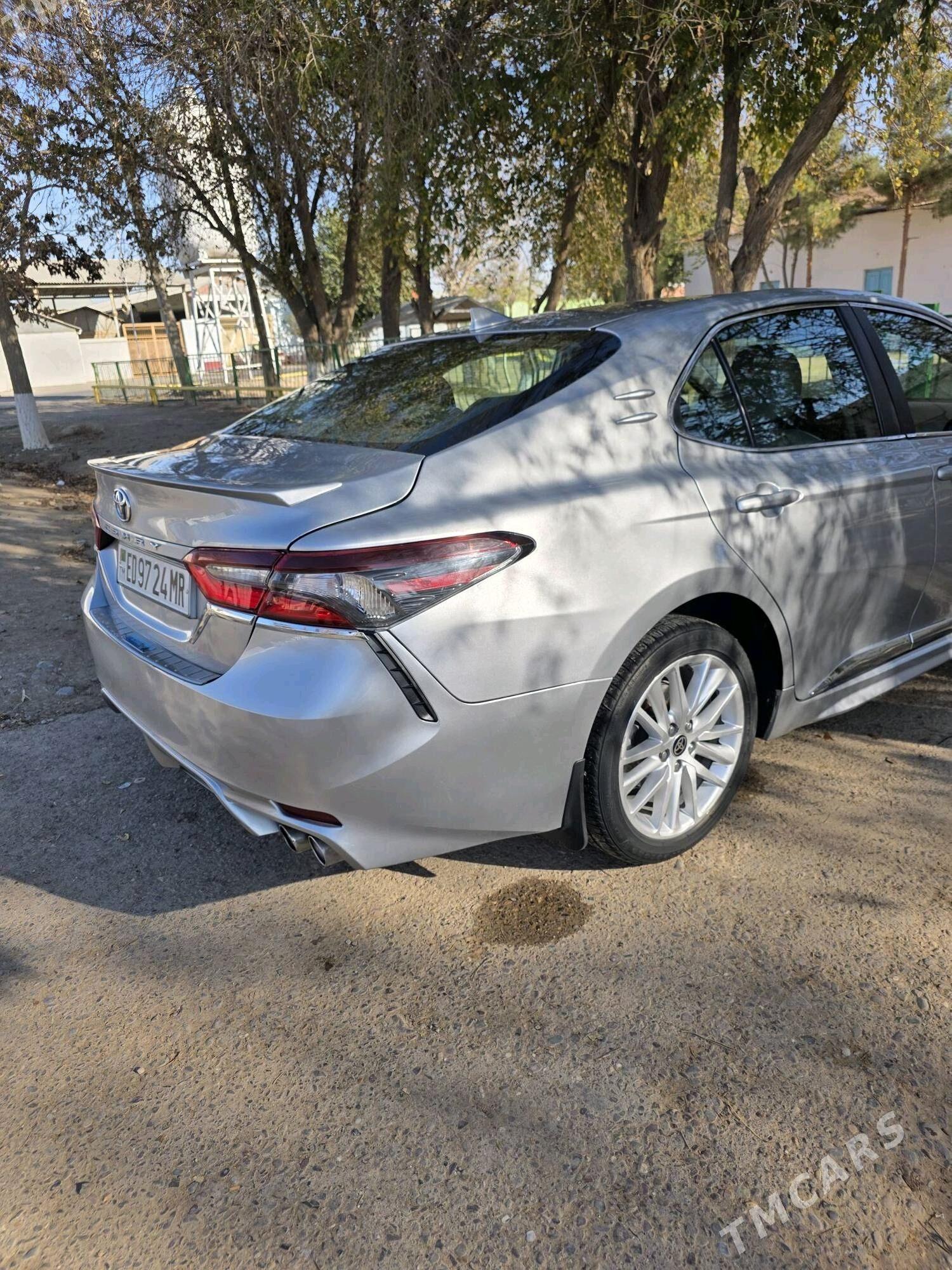 Toyota Camry 2021 - 315 000 TMT - Ýolöten - img 6