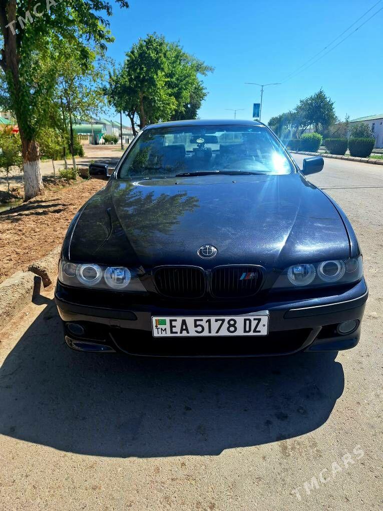 BMW E39 2000 - 130 000 TMT - етр. Туркменбаши - img 3