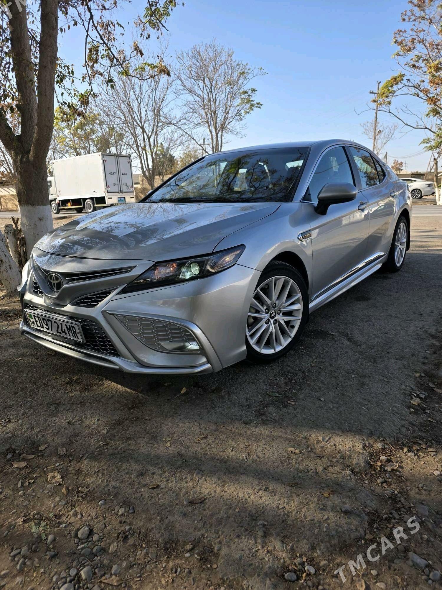 Toyota Camry 2021 - 315 000 TMT - Ýolöten - img 8