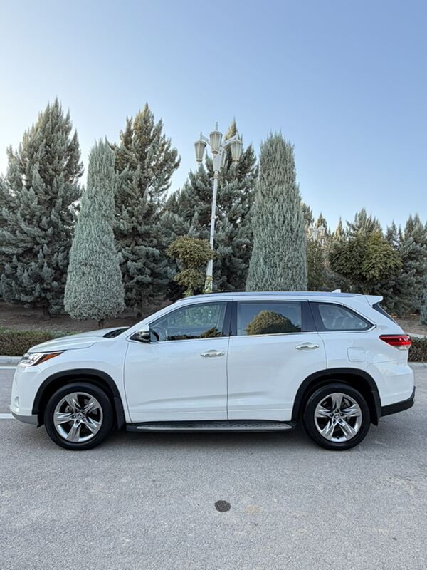 Toyota Highlander 2018 - 445 000 TMT - 30 mkr - img 4
