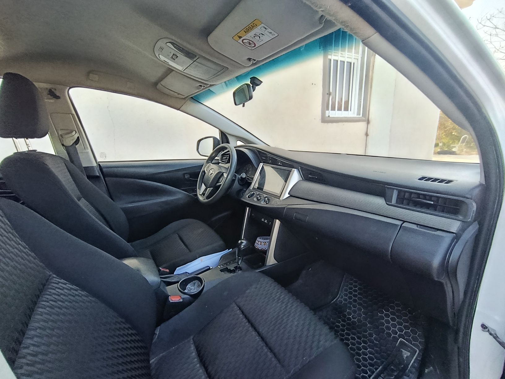 Toyota Innova 2020 - 255 000 TMT - Aşgabat - img 8