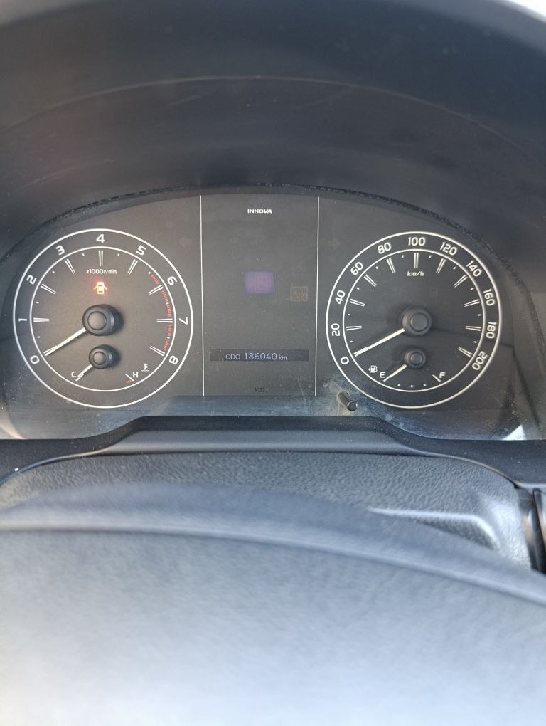 Toyota Innova 2020 - 255 000 TMT - Aşgabat - img 10