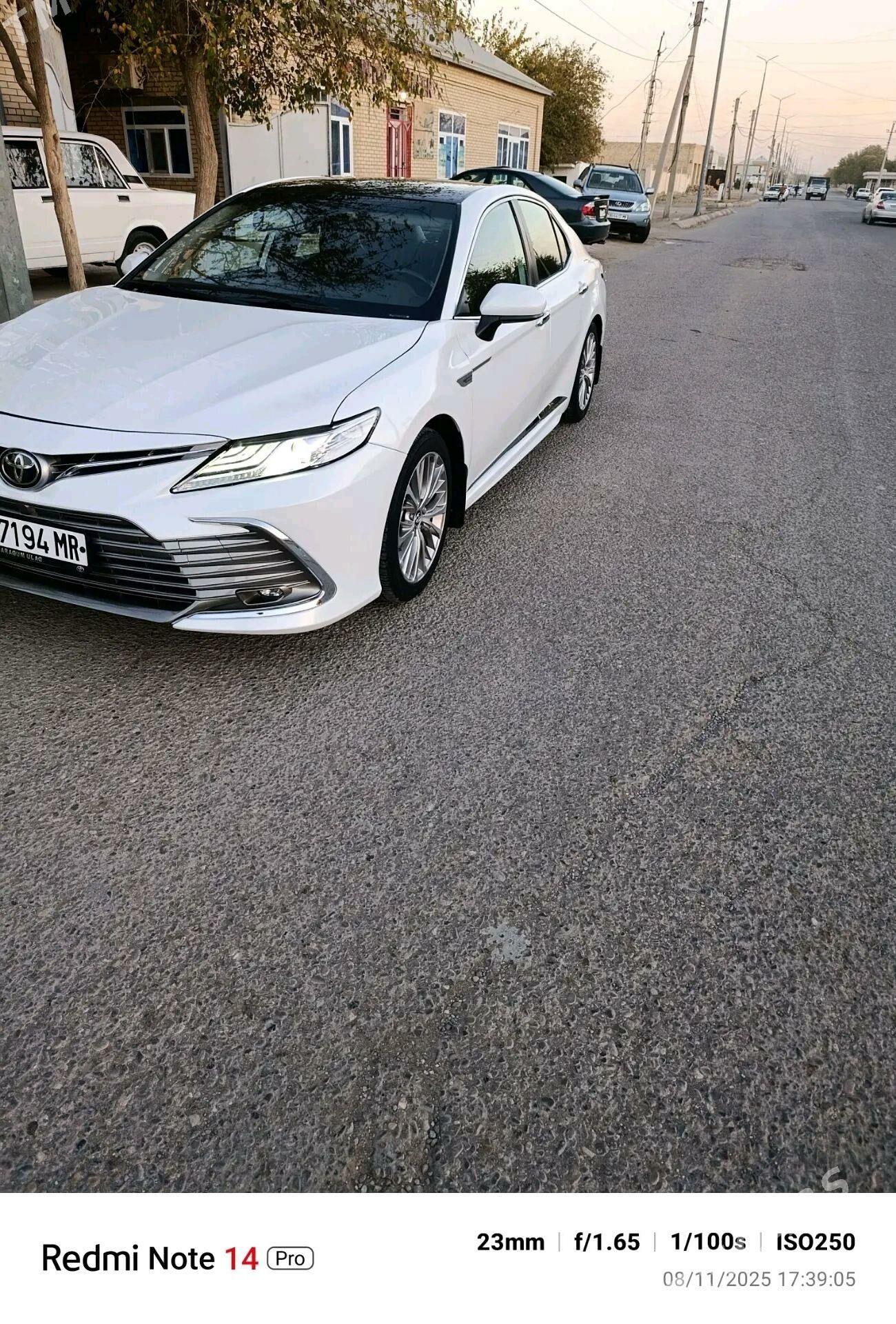 Toyota Camry 2020 - 320 000 TMT - Baýramaly - img 7