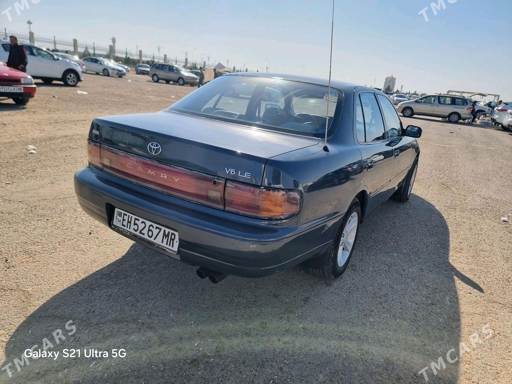 Toyota Camry 1993 - 90 000 TMT - Мары - img 7