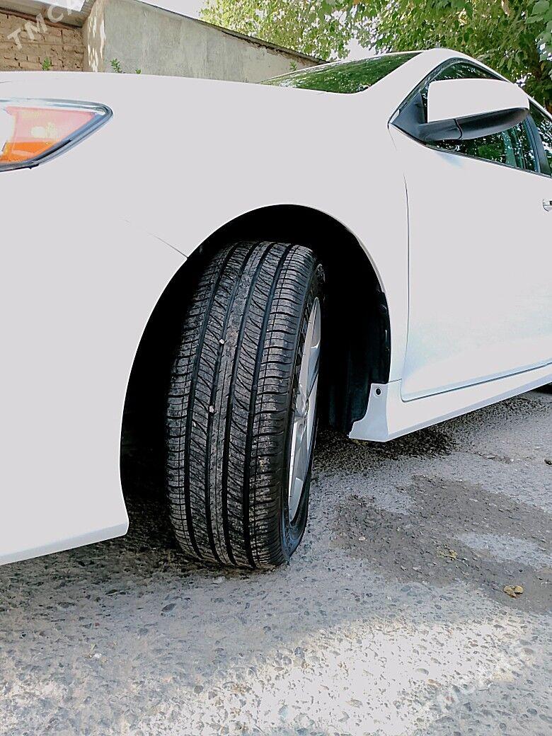 Toyota Camry 2014 - 255 000 TMT - Ашхабад - img 3