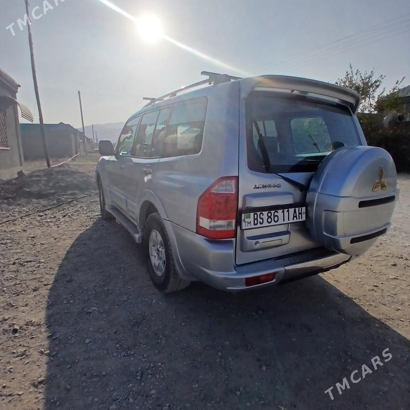 Mitsubishi Montero 2000 - 150 000 TMT - Bäherden - img 4