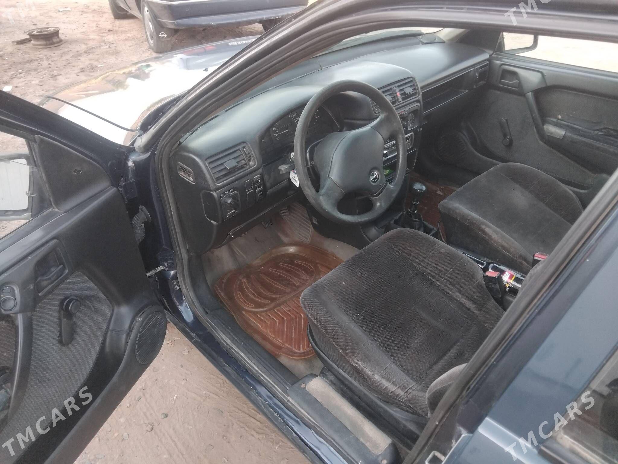 Opel Vectra 1991 - 37 000 TMT - Mary - img 5