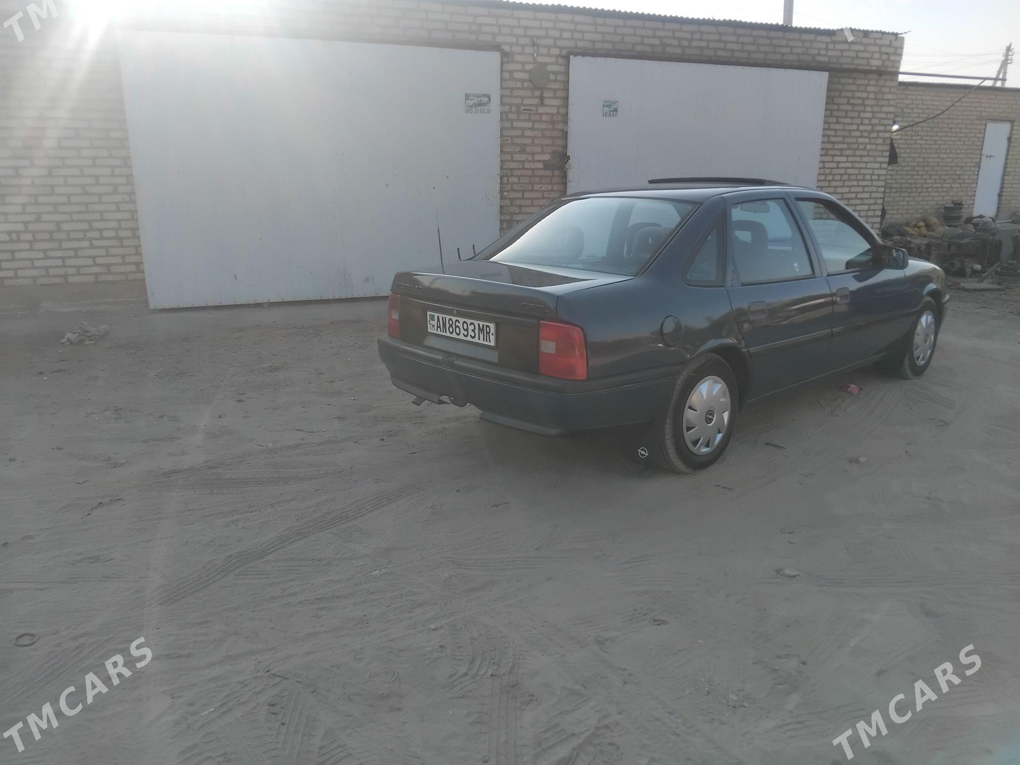 Opel Vectra 1991 - 37 000 TMT - Mary - img 4