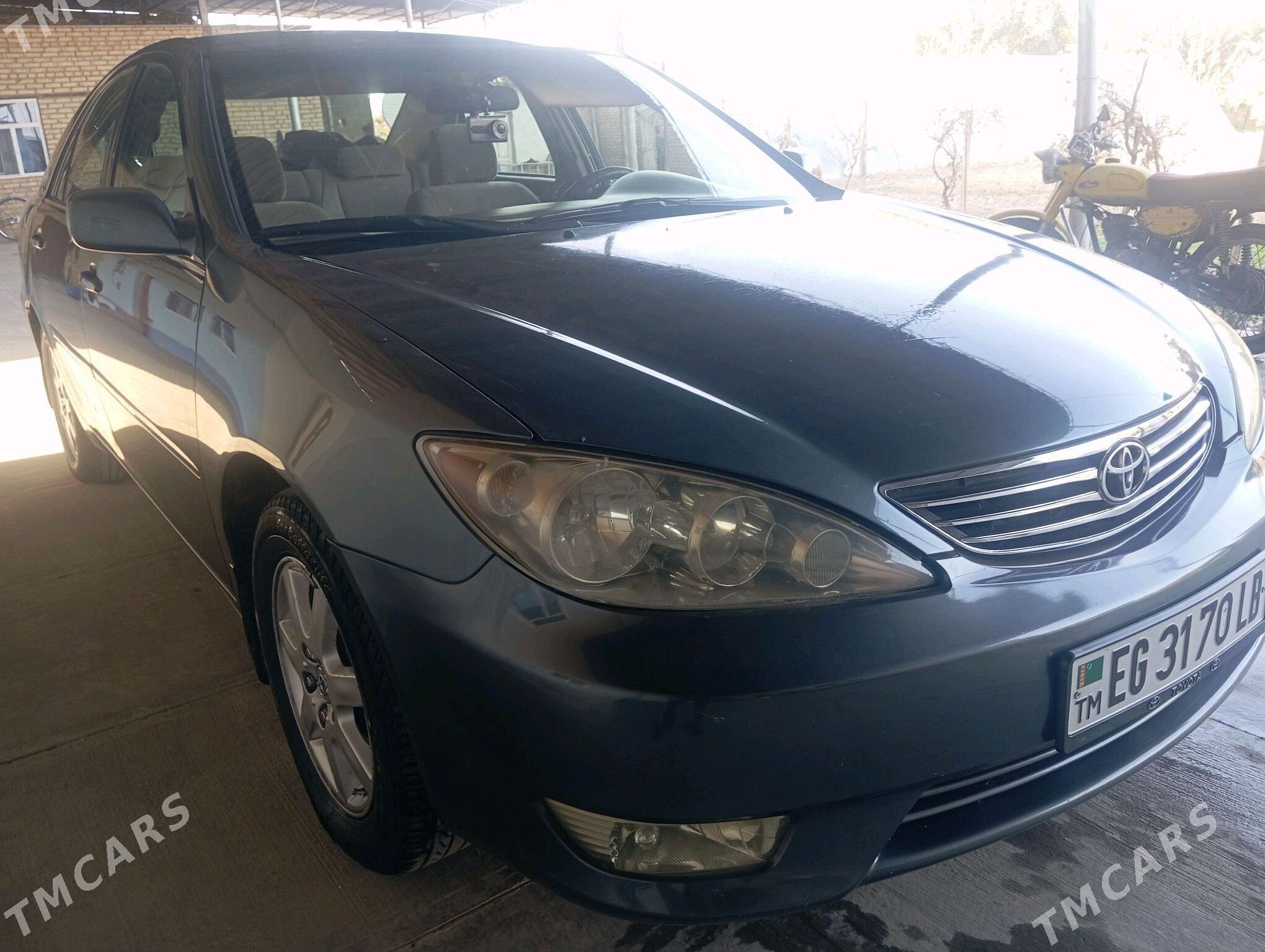 Toyota Camry 2003 - 150 000 TMT - Саят - img 2