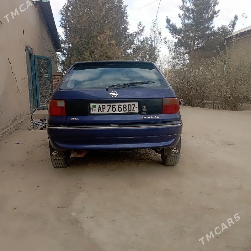 Opel Astra 1995 - 50 000 TMT - Кёнеургенч - img 2