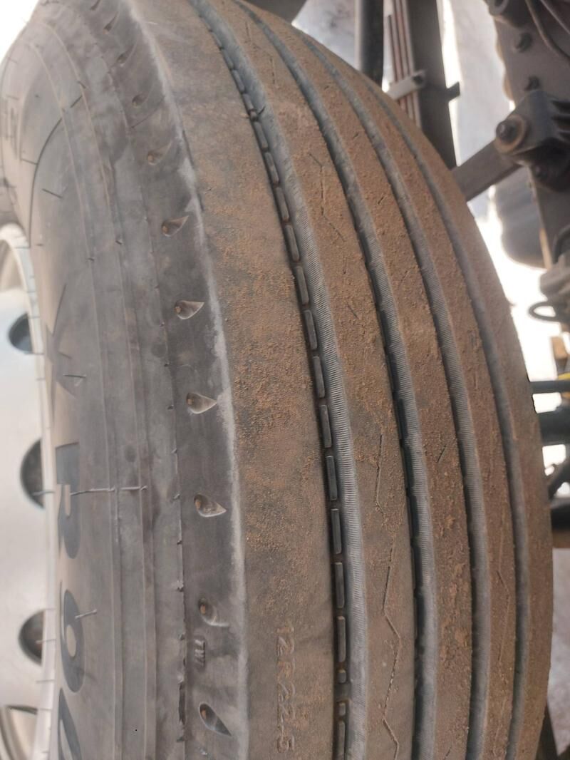 Teker 2 200 TMT - Гурбансолтан Едже - img 1