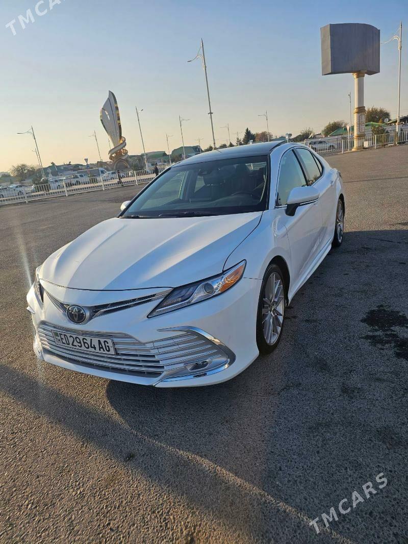 Toyota Camry 2022 - 279 000 TMT - Aşgabat - img 2