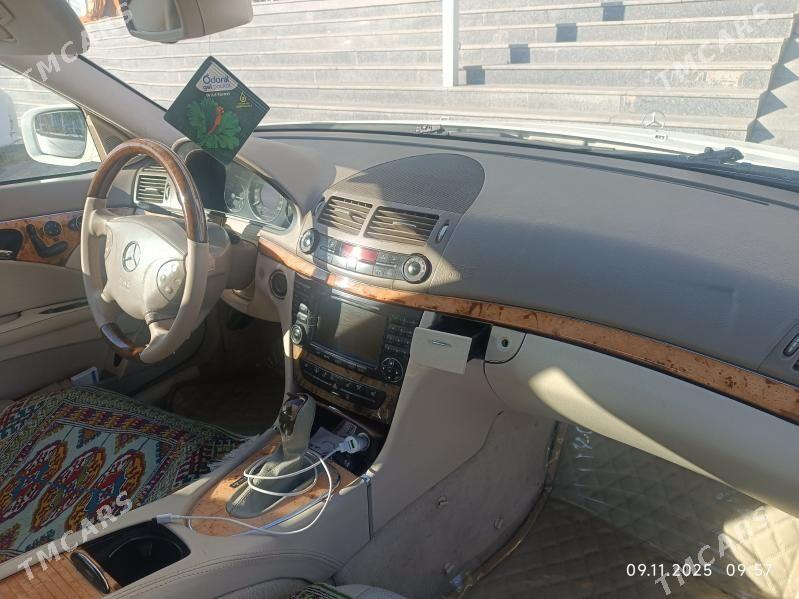 Mercedes-Benz E350 2006 - 170 000 TMT - Kaka - img 3