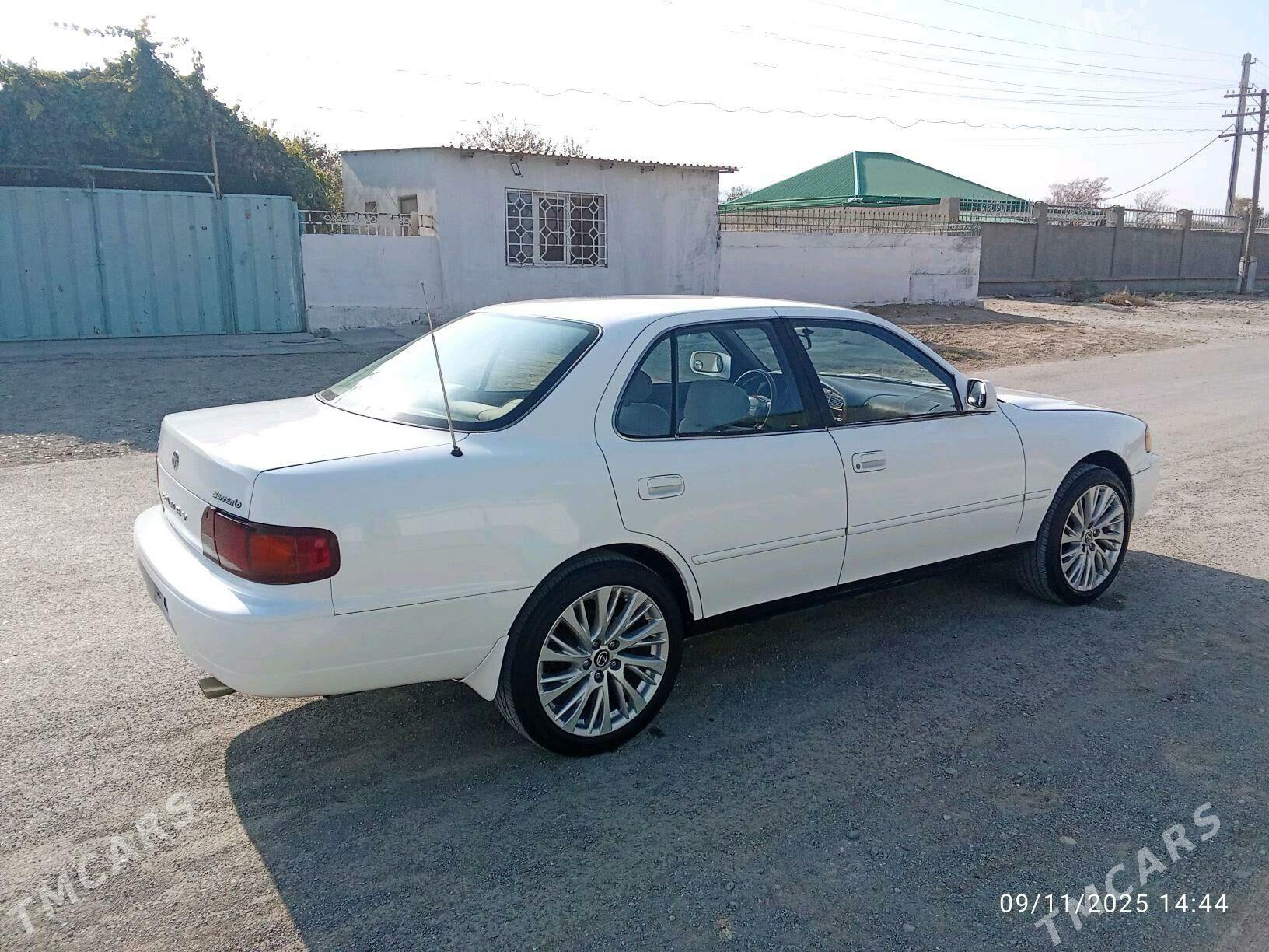 Toyota Camry 1996 - 120 000 TMT - Бахарден - img 4