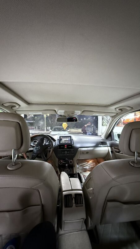 Mercedes-Benz C300 2010 - 240 000 TMT - Änew - img 6