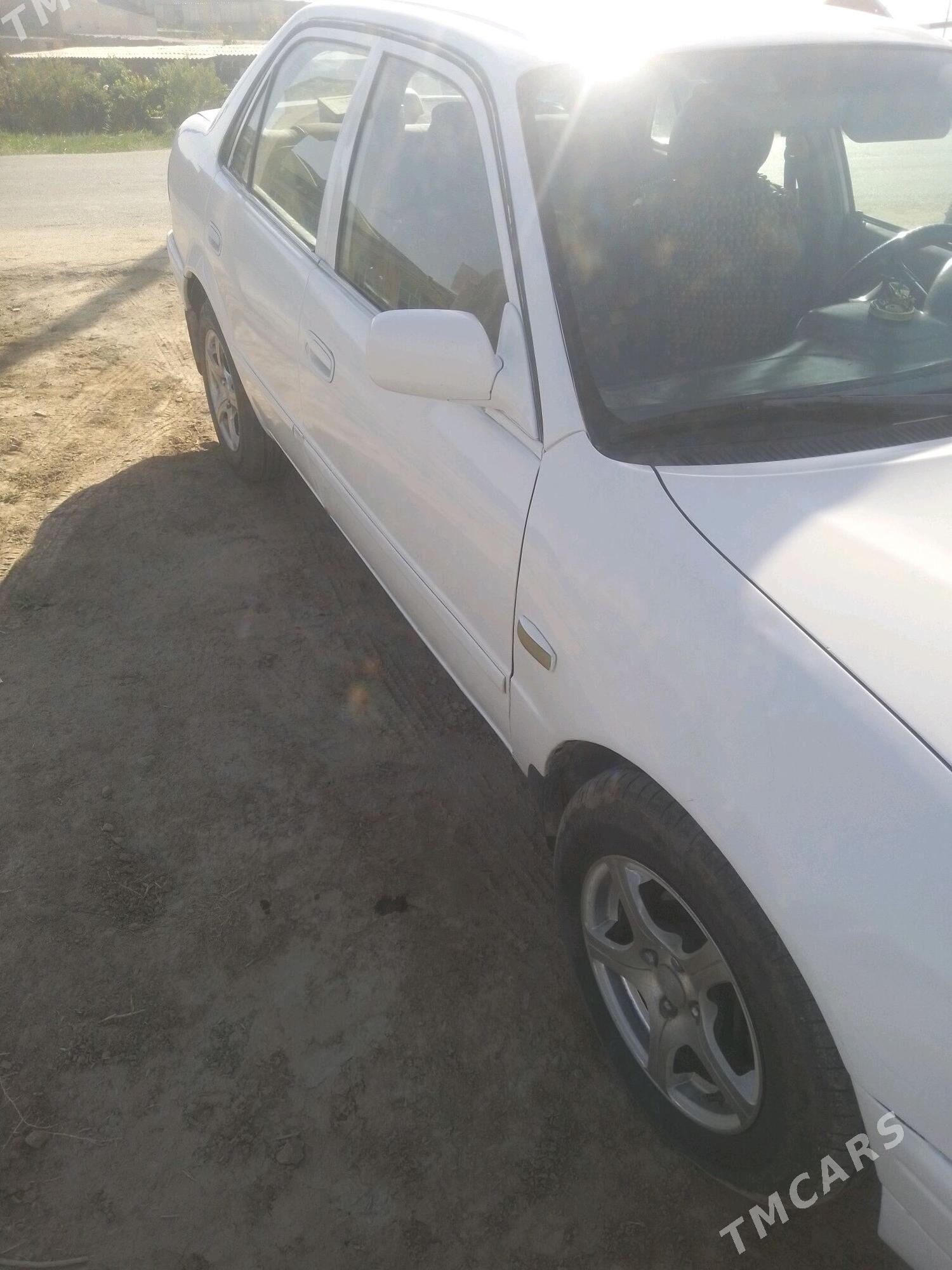 Toyota Corolla 1998 - 65 000 TMT - Фарап - img 3