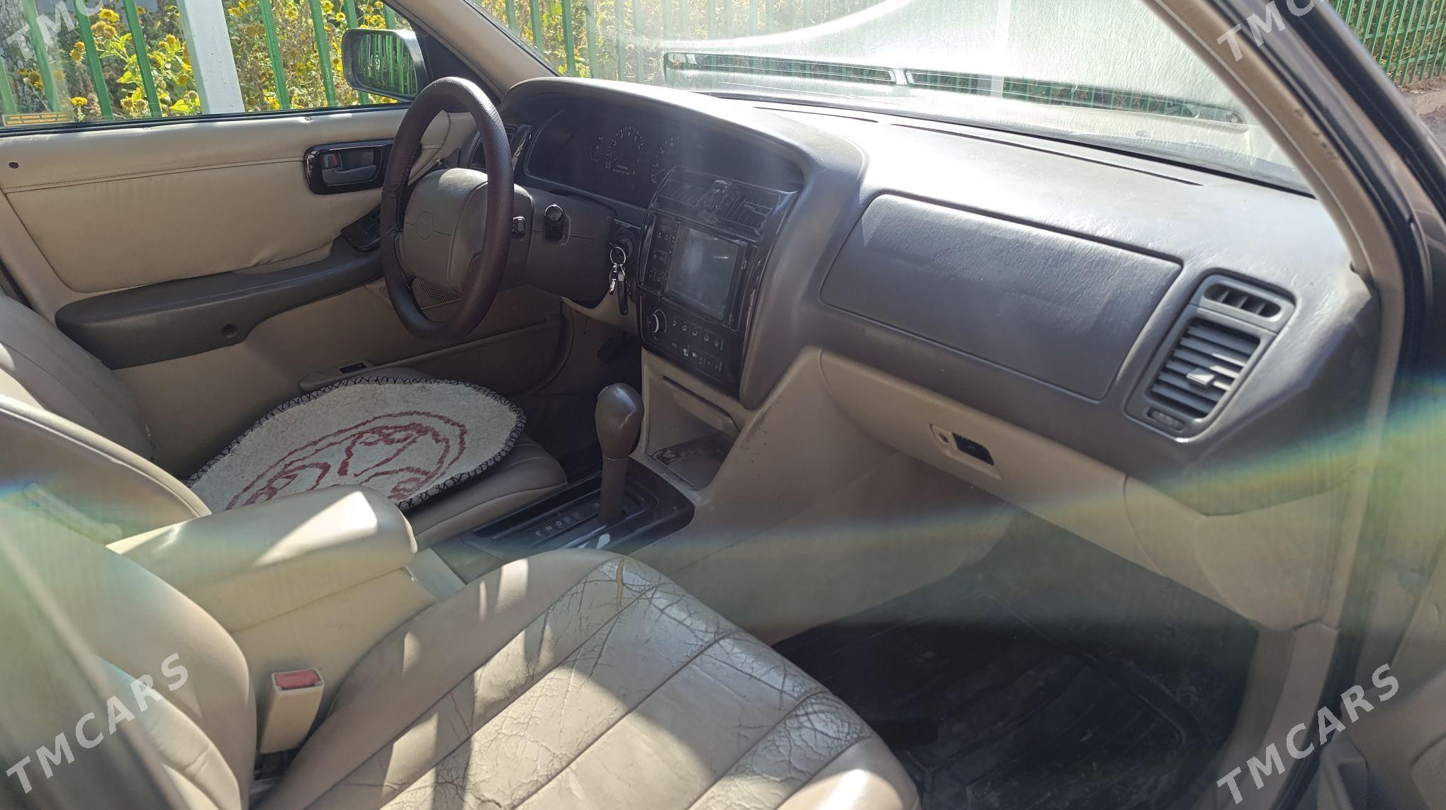 Toyota Avalon 1998 - 148 000 TMT - Тагтабазар - img 3