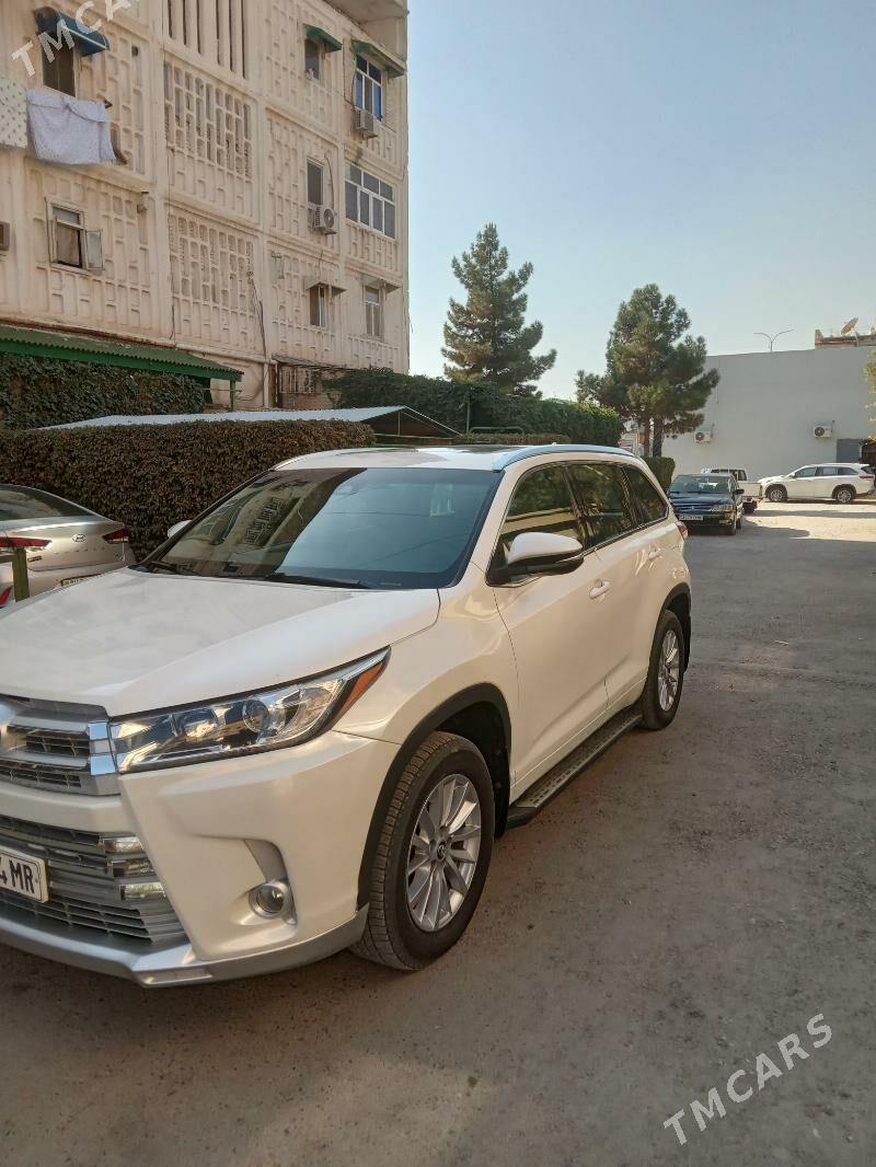 Toyota Highlander 2017 - 450 000 TMT - Мары - img 4
