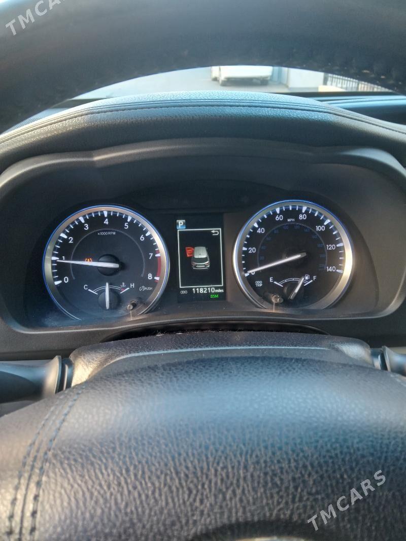 Toyota Highlander 2017 - 450 000 TMT - Мары - img 7