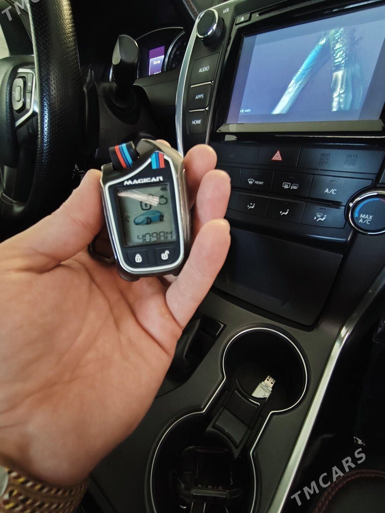 Toyota Camry 2015 - 290 000 TMT - Ашхабад - img 9